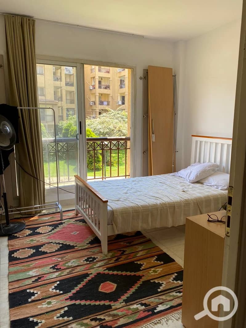 9 fbb87db3-bed6-48c5-90fb-9a603fa97888. jpg