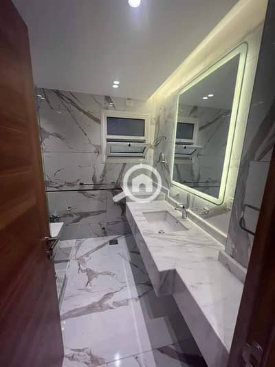 3 Bedroom Flat for Sale in New Cairo, Cairo - FB_IMG_1699287394718. jpg