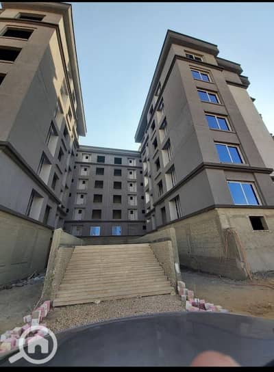 3 Bedroom Flat for Sale in New Cairo, Cairo - قسط ع 4 سنين وامتلك شقه150م طيبه روز التجمع اميز مواقع القاهره الجديده