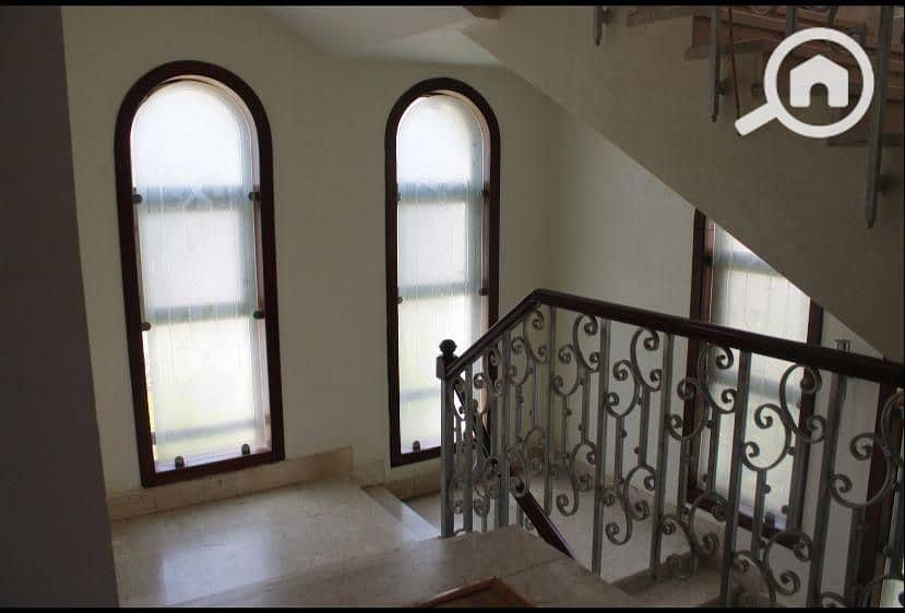 5 WhatsApp Image 2025-10-05 at 17.28. 17_7cf6d19f. jpg