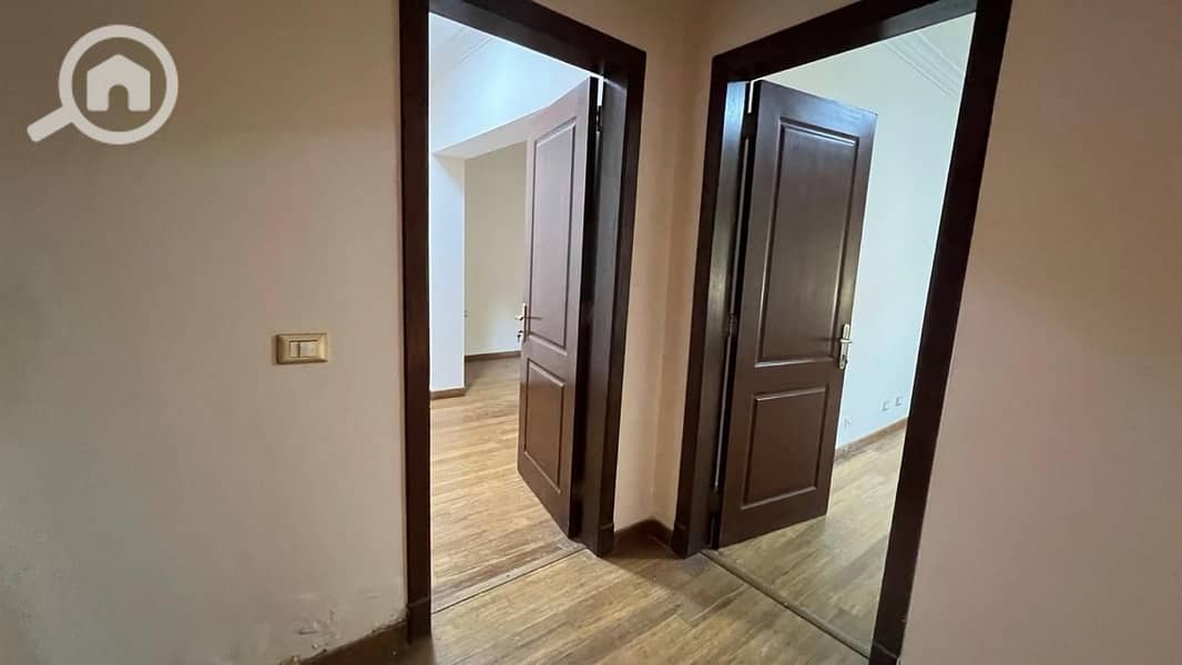 16 WhatsApp Image 2025-10-05 at 17.30. 27_63ca1016. jpg