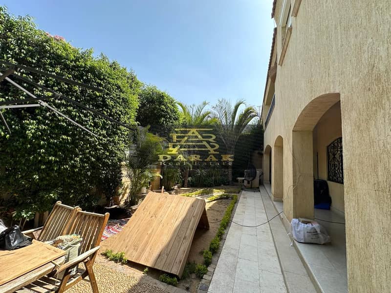 7 8fb88e19-22db-4a3c-bb97-f8d0b13f0bab. jpeg