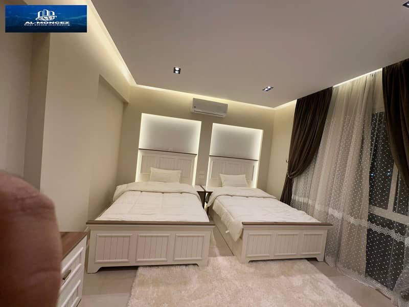 16 26ab065a-ffe1-4646-bbad-6b500a6d420a. jpg