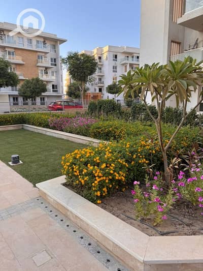 3 Bedroom Townhouse for Sale in 6th of October, Giza - cff9d098-1b34-4625-8f24-c6f3065cc04c. jfif. jpg