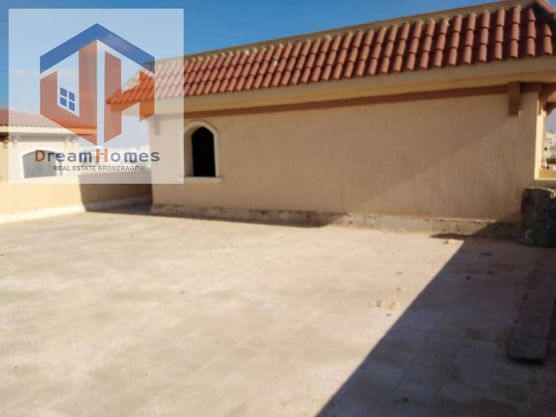 3 WhatsApp Image 2025-09-27 at 9.41. 11 PM. jpeg