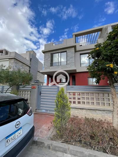 4 Bedroom Twin House for Sale in 6th of October, Giza - صورة واتساب بتاريخ 1447-04-10 في 16.04. 22_f06393a5. jpg