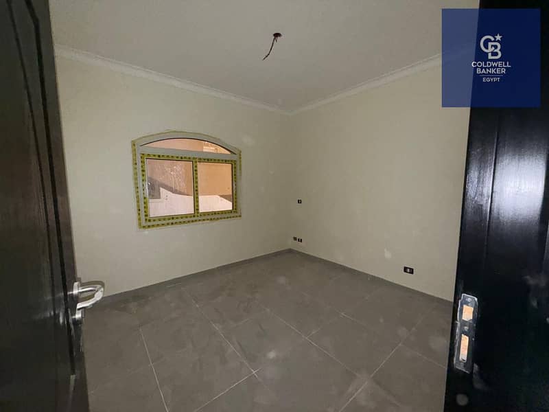 9 8ef4dd28-8d7d-4815-ae31-95fadb29dc12. jpeg