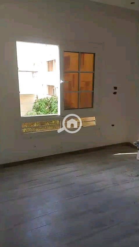 5 WhatsApp Image 2025-10-05 at 6.59. 04 PM. jpeg