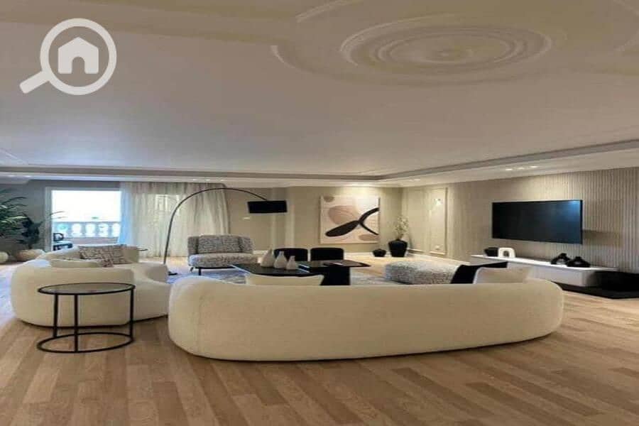 10 465923604_1982953685541804_7086448480582782091_n. jpg