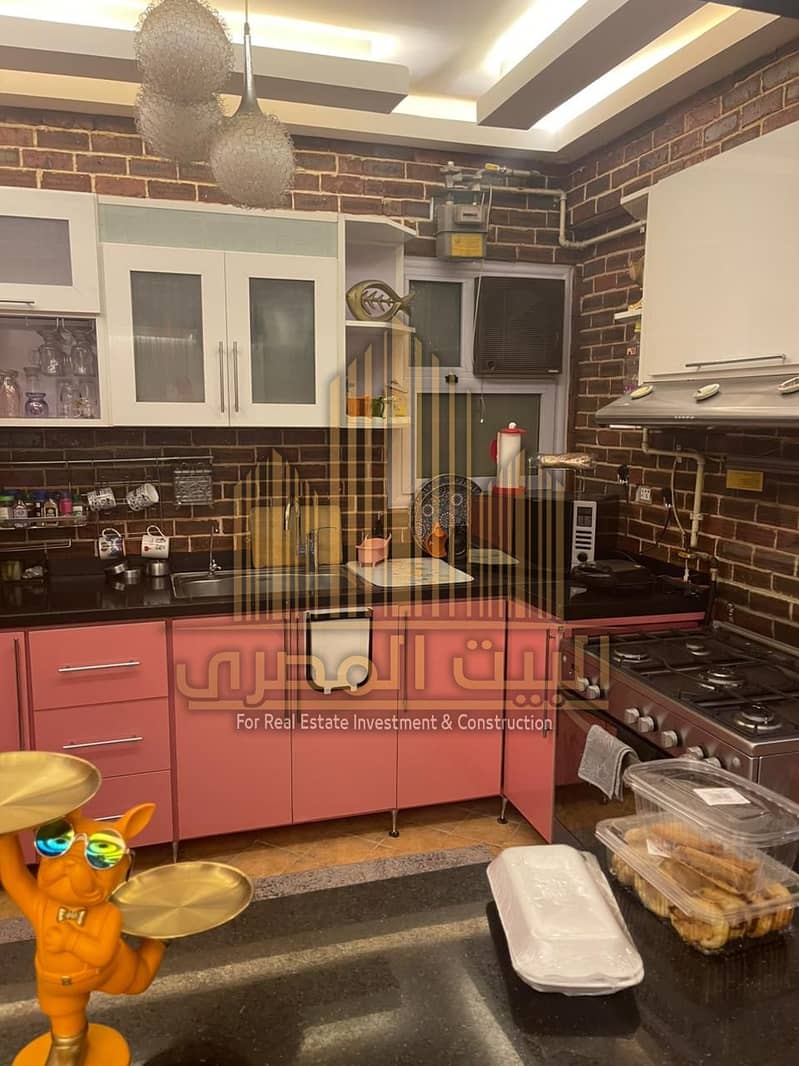 11 U215373 (10). jpg