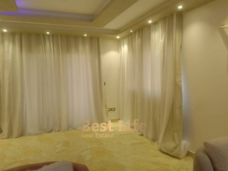 4 024bcd5a-cae9-49e2-92e8-120b2274eb5a. jpg