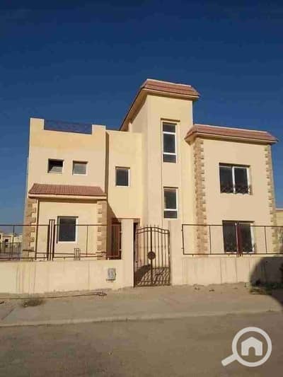 فیلا 4 غرف نوم للبيع في 6 أكتوبر، الجيزة - 1000051138. jpg