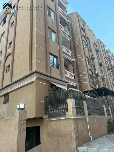 3 Bedroom Duplex for Sale in Zahraa Al Maadi, Cairo - IMG-20250526-WA0003. jpg