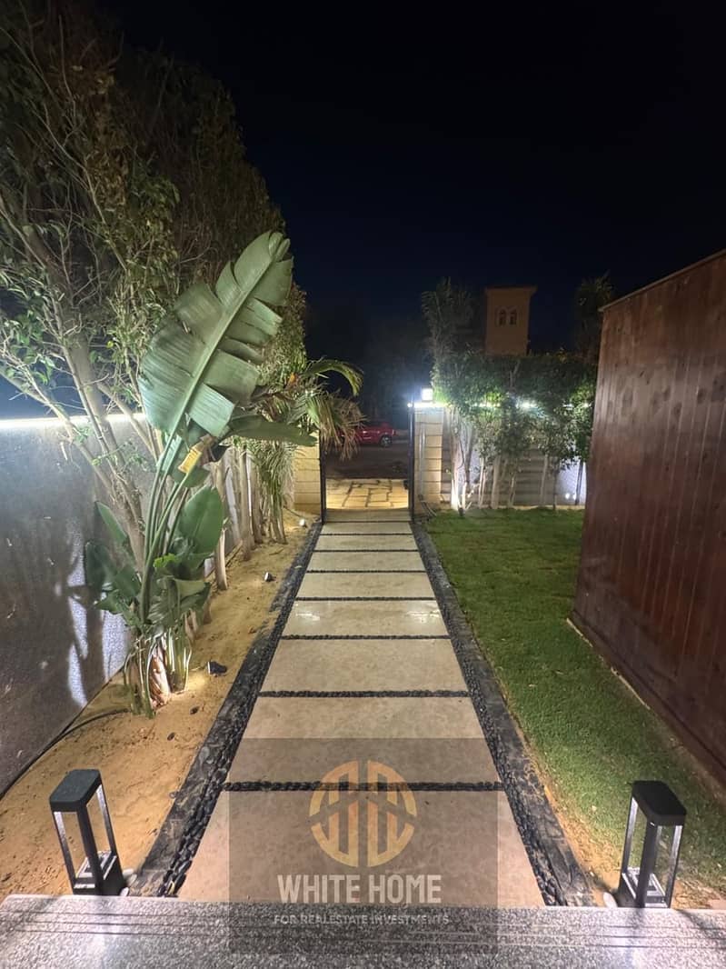 15 c6c4fe8d-45ef-4ac5-8575-aece7f5469f0. jpeg