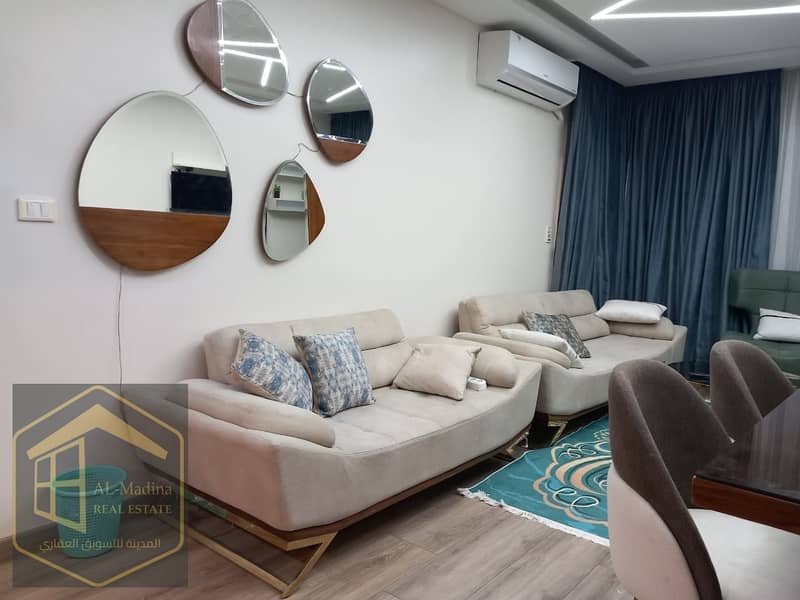 2 WhatsApp Image 2025-10-04 at 17.00. 29 (2). jpeg