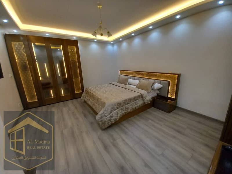 4 WhatsApp Image 2025-10-04 at 17.00. 30. jpeg