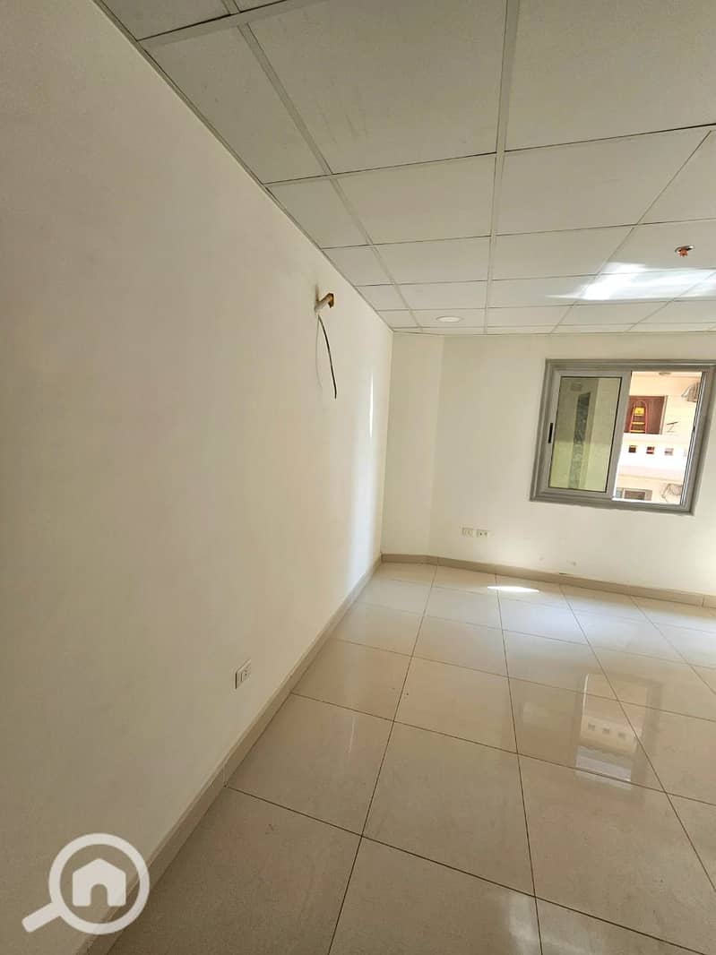 3 fabe5568-fbbf-4494-ae7d-0938dacb3375. jpeg