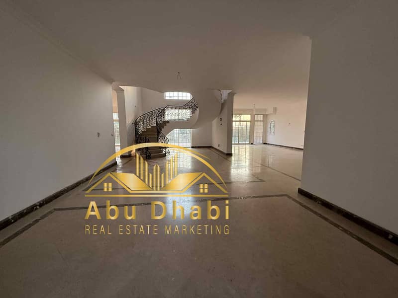 7 c2da1b98-e2f1-451b-8ea3-6f925f99914d. jpg