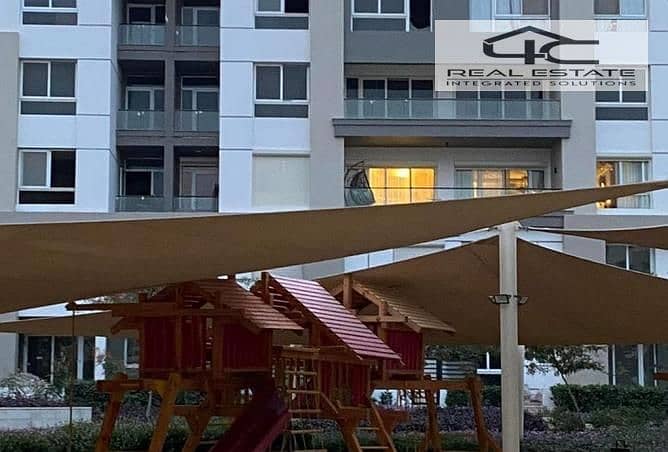 4 7982823-4443bo. jpg