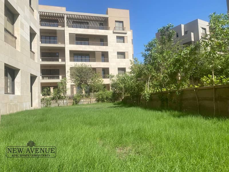 9 ef40171d-eabe-4044-97cf-942ddd65aba8. jpg