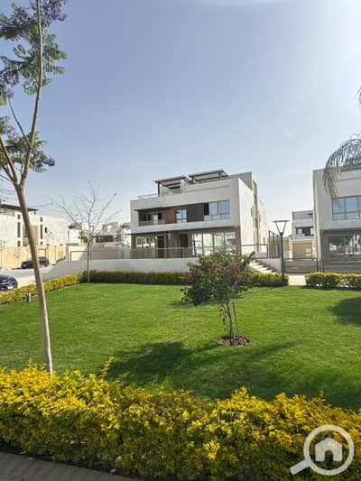 فیلا 5 غرف نوم للبيع في 6 أكتوبر، الجيزة - IMG-20250615-WA0160. jpg