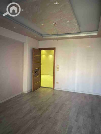 2 Bedroom Flat for Sale in Port Fouad, Port Said - 1000364147. jpg