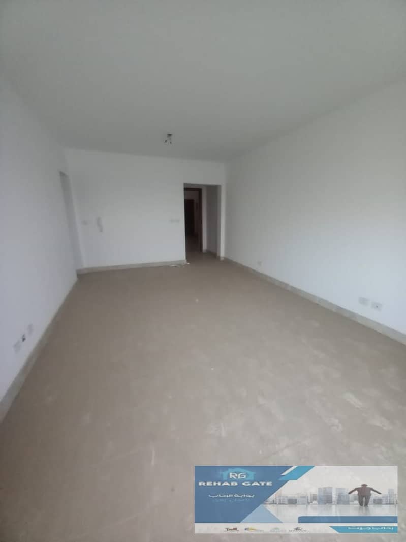 6 WhatsApp Image 2025-10-06 at 12.48. 01 PM (4). jpeg