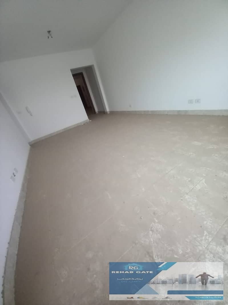 7 WhatsApp Image 2025-10-06 at 12.48. 01 PM (3). jpeg