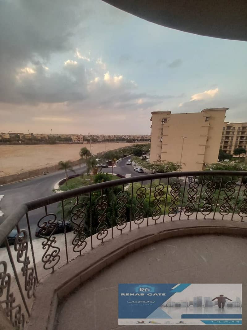 8 WhatsApp Image 2025-10-06 at 12.48. 01 PM (2). jpeg