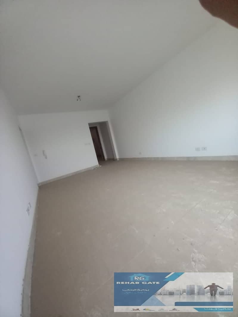 9 WhatsApp Image 2025-10-06 at 12.48. 01 PM (1). jpeg