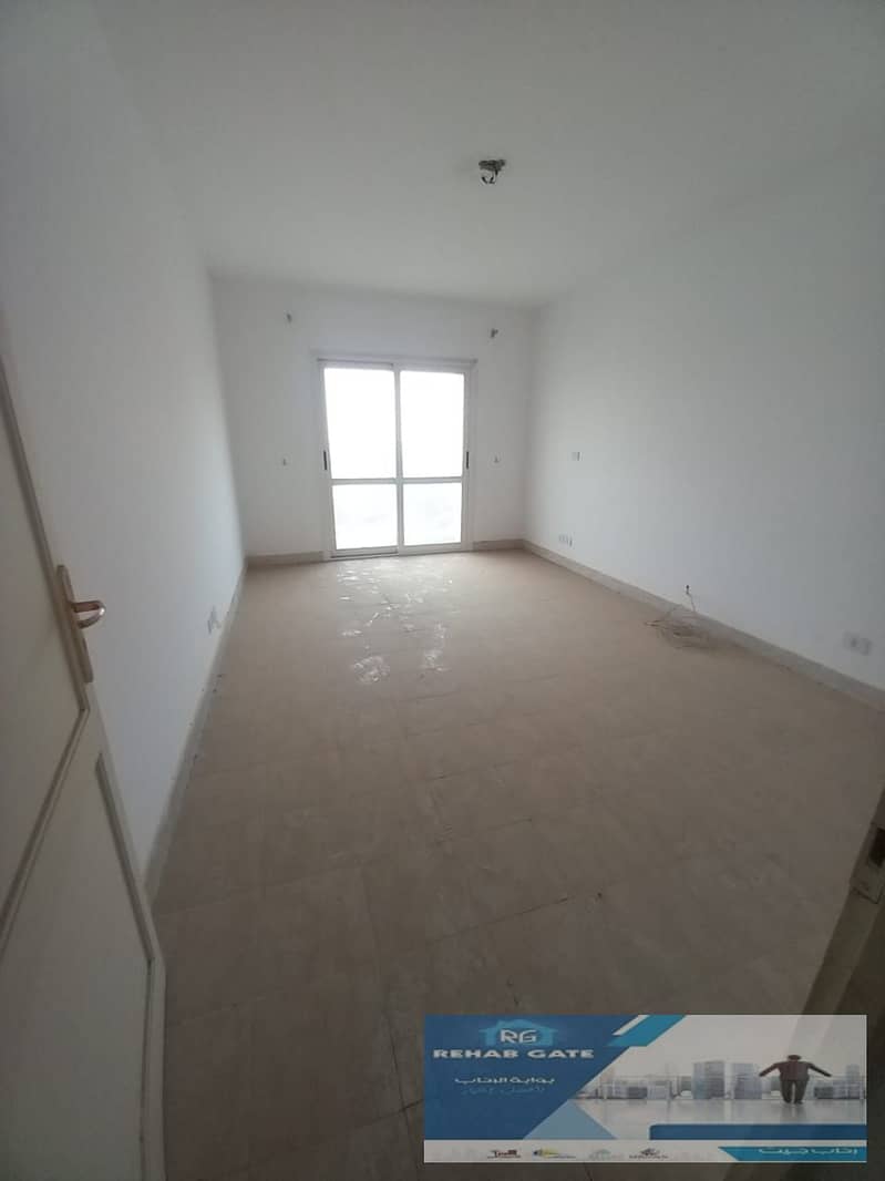 16 WhatsApp Image 2025-10-06 at 12.48. 00 PM (2). jpeg