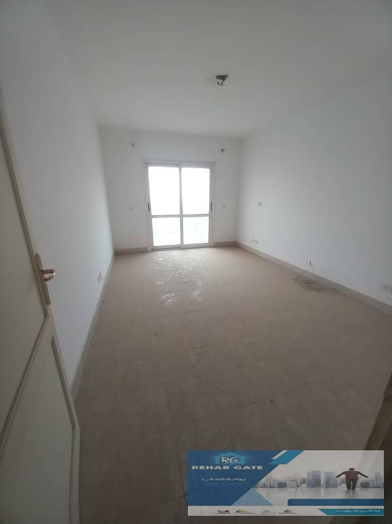 21 WhatsApp Image 2025-10-06 at 12.47. 59 PM (3). jpeg