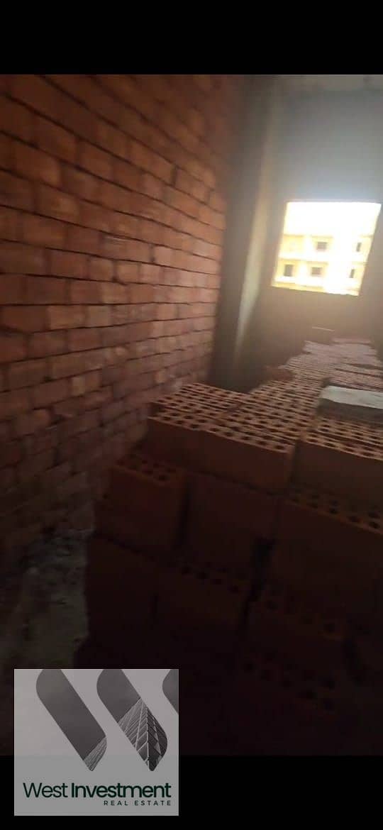 6 WhatsApp Image 2025-10-06 at 12.46. 53_6ad0072b. jpg