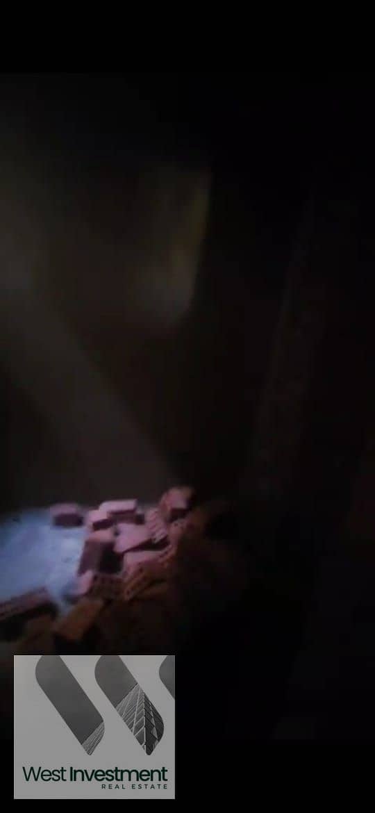 10 WhatsApp Image 2025-10-06 at 12.46. 53_bba46d17. jpg