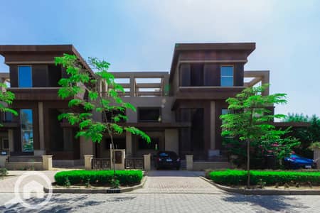 4 Bedroom Villa for Sale in 6th of October, Giza - IMG-20250126-WA0210. jpg