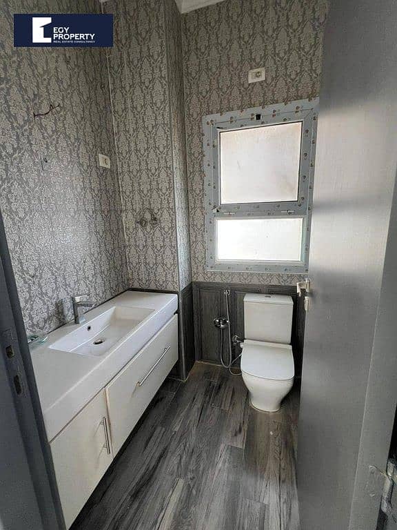 5 _files_WhatsApp Image 2025-10-05 at 5.26. 16 PM (2). jpeg