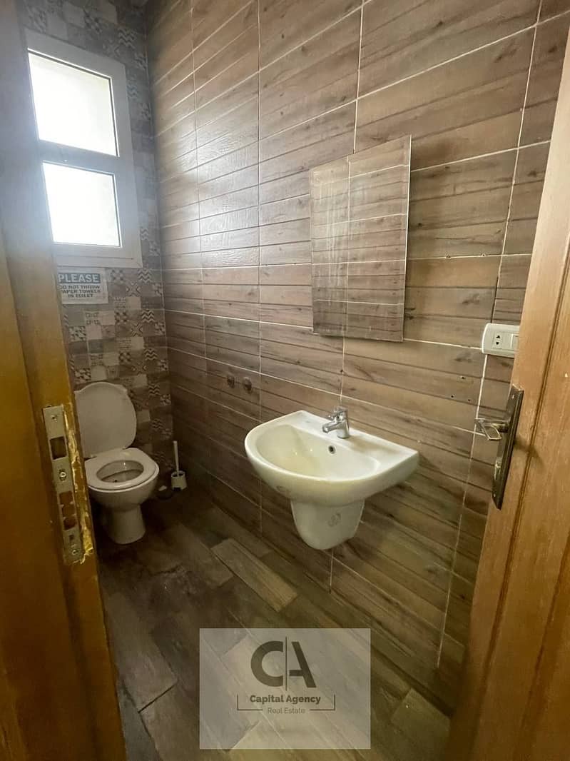 4 WhatsApp Image 2025-05-29 at 18.00. 34_318c11ae. jpg