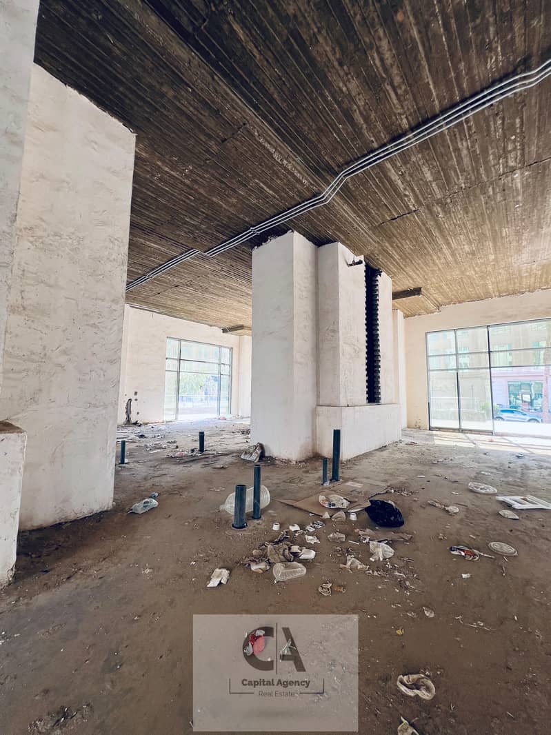 3 WhatsApp Image 2025-09-27 at 16.08. 42_a8b4e9a8. jpg