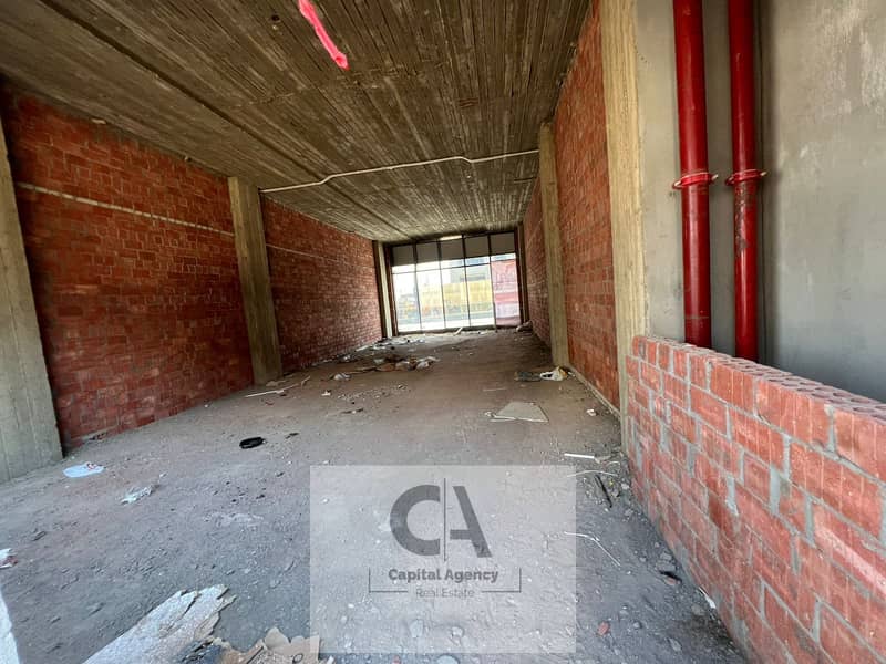 2 c6593804-5a0f-44a8-ae30-728c7e106bcc. jpg