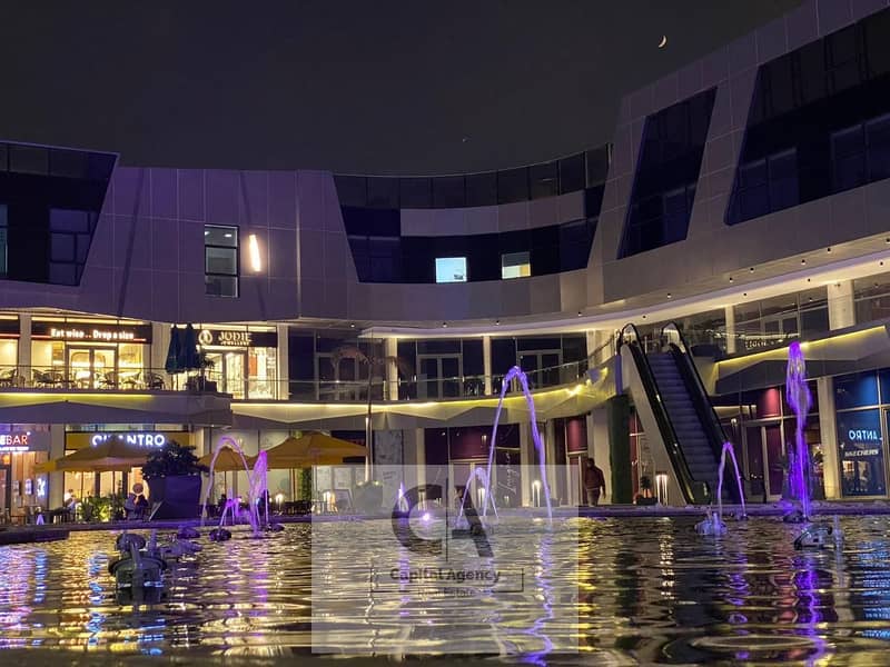 2 65c18ff1-2289-4a65-bf00-81bf6599690d. jpg