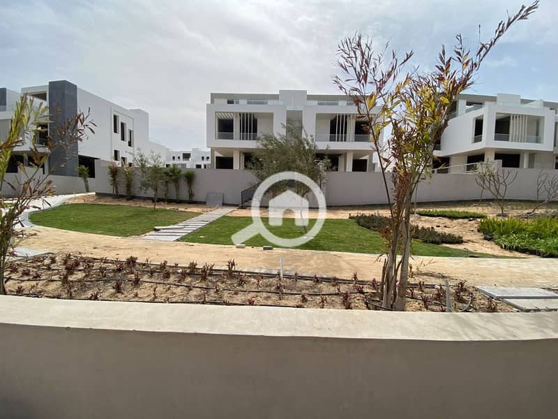 2 WhatsApp Image 2022-11-19 at 3.39. 16 PM (1). jpeg