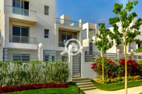5 Bedroom Villa for Sale in 6th of October, Giza - IMG_9836. jpg
