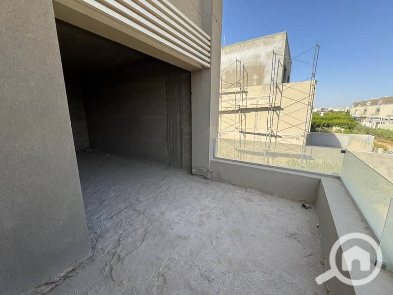 11 IMG-20250906-WA0381. jpg