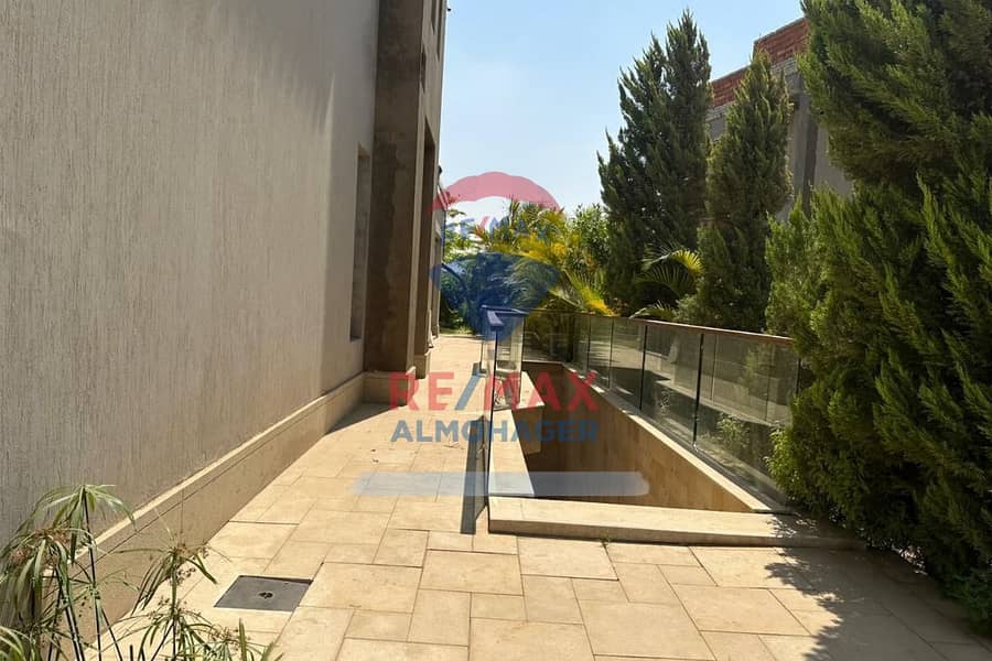 8 WhatsApp Image 2025-10-06 at 1.48. 23 PM (4). jpeg