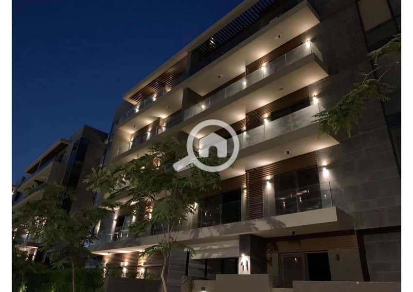 8 Patio Oro Live Photos_page-0009. jpg