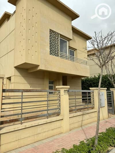 5 Bedroom Villa for Sale in 6th of October, Giza - WhatsApp Image 2025-10-06 at 2.48. 20 PM (1). jpeg