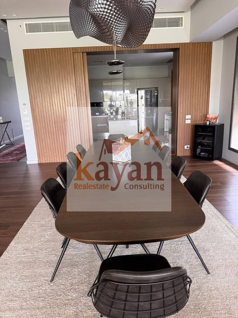 10 8b5fe603-3b5c-469e-88f4-4d503ce4a7e7. jpeg