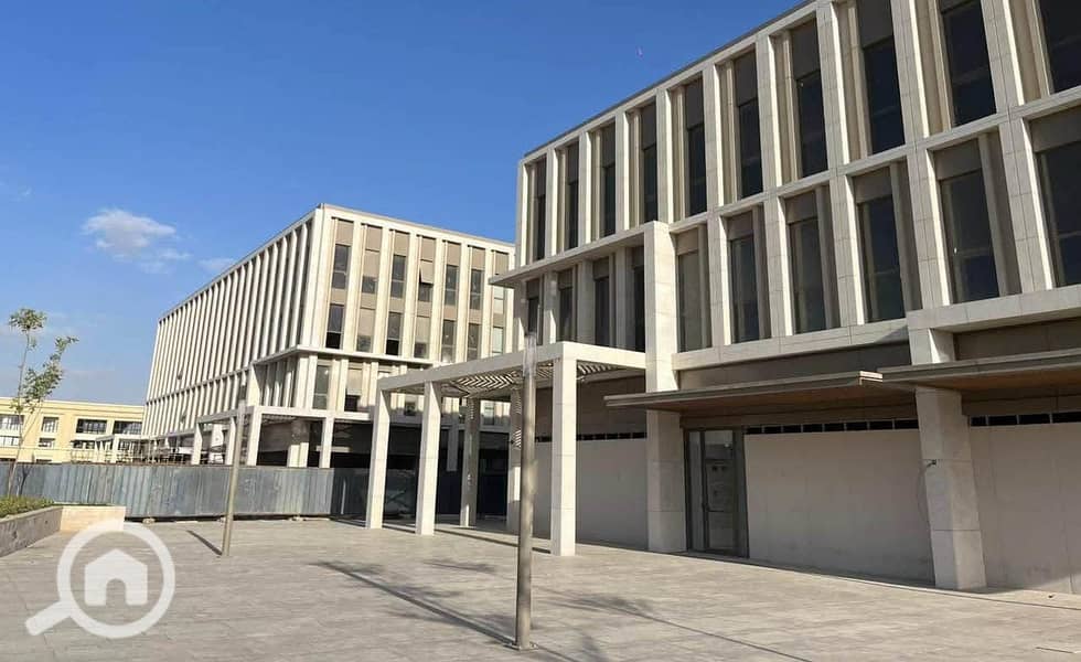 5 WhatsApp Image 2025-10-06 at 1.46. 53 PM (3). jpeg