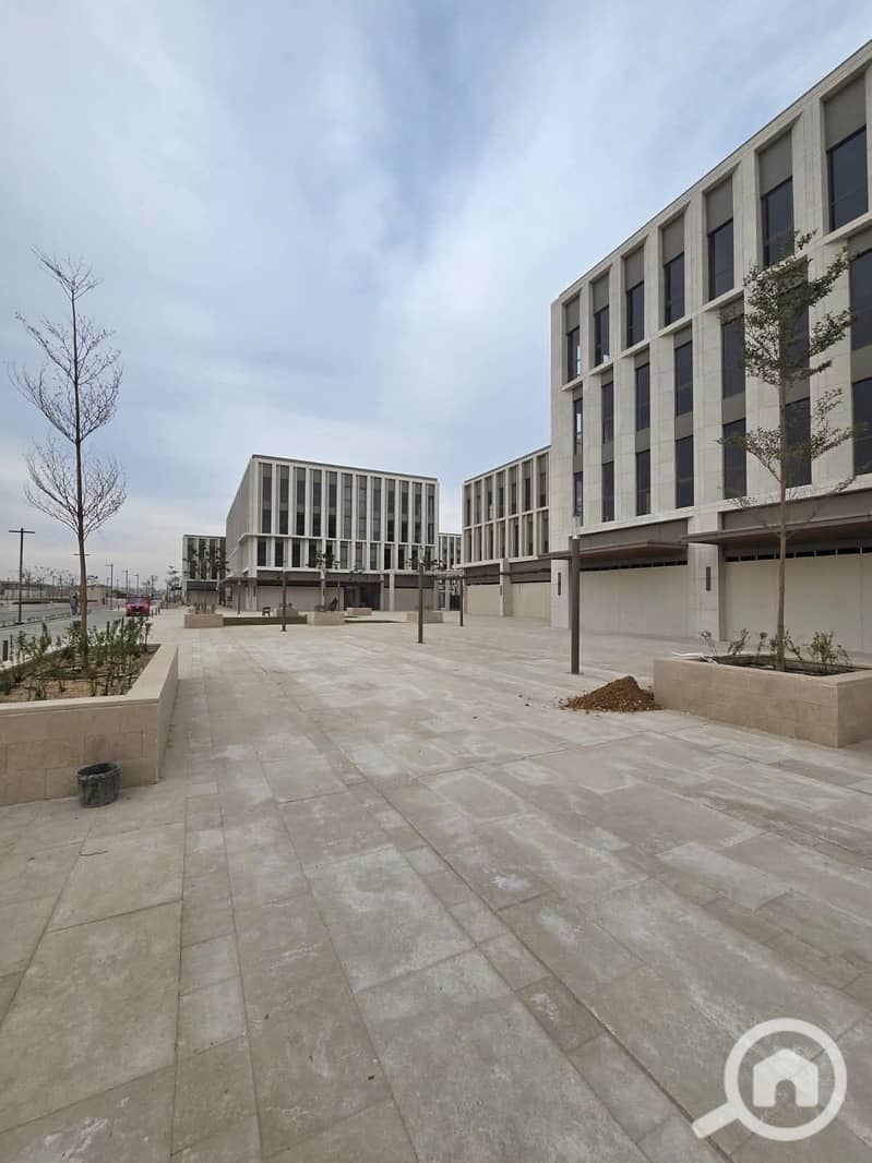 9 WhatsApp Image 2025-10-06 at 1.46. 54 PM (2). jpeg