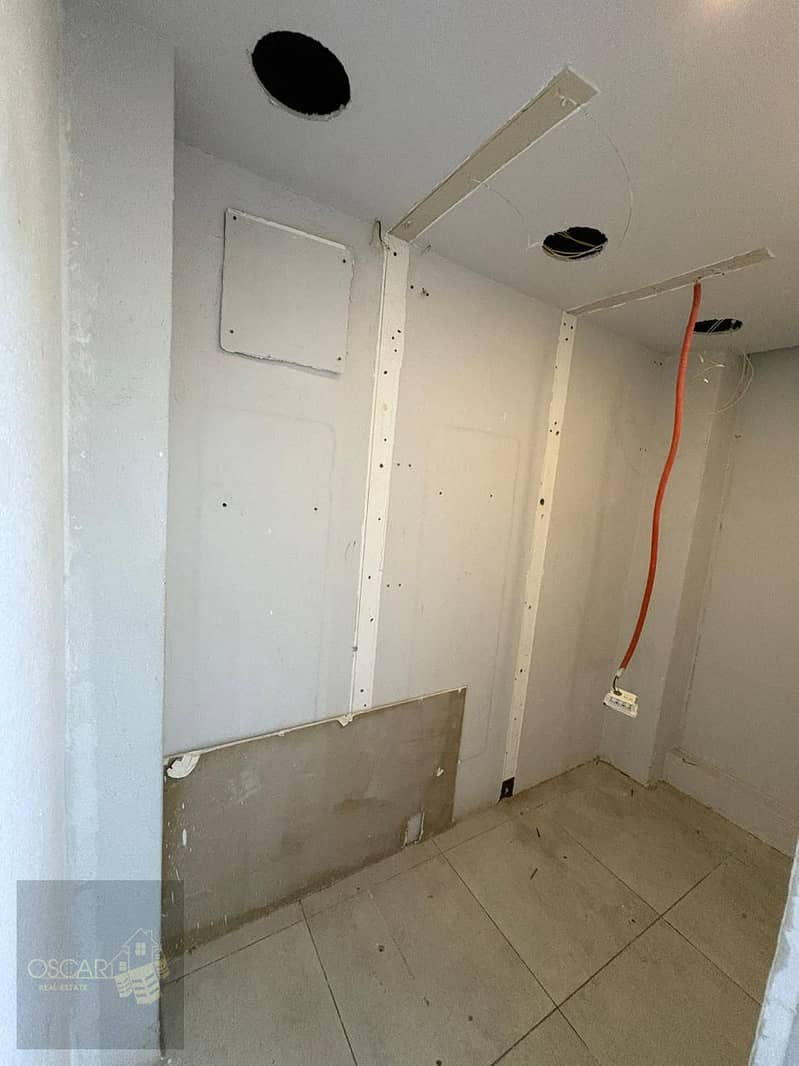 4 WhatsApp Image 2025-08-29 at 6.00. 39 PM (2). jpeg